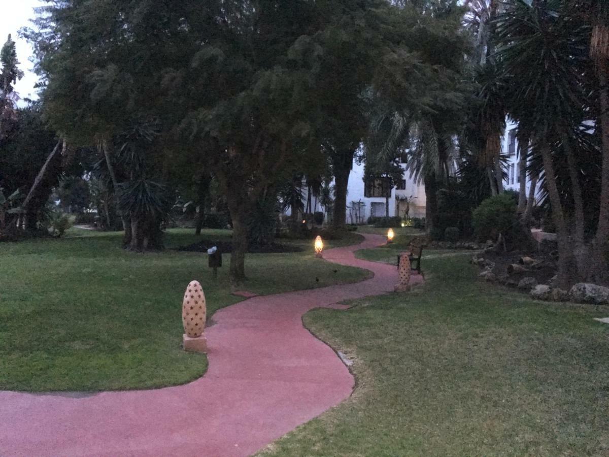 Jardines Del Puerto Lejlighed Marbella Eksteriør billede