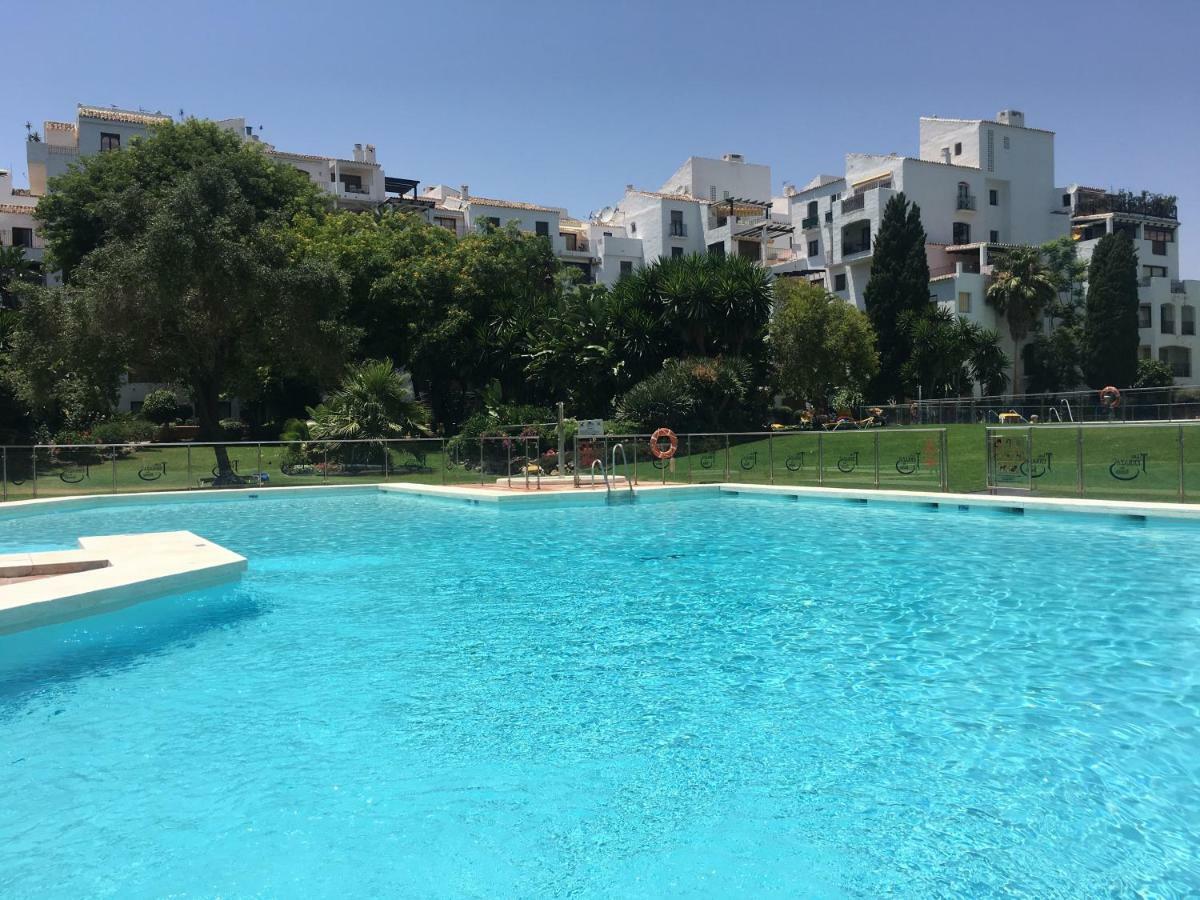 Jardines Del Puerto Lejlighed Marbella Eksteriør billede
